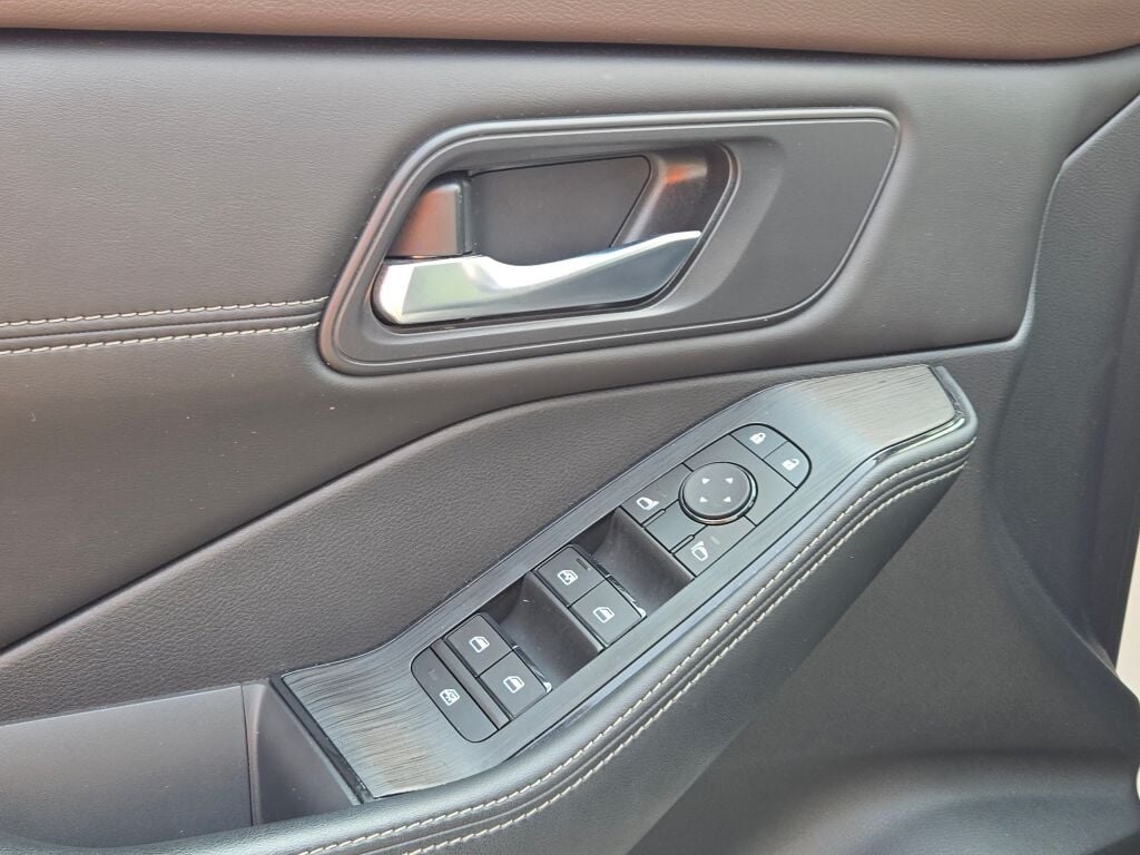 used 2023 Nissan Rogue car, priced at $26,500