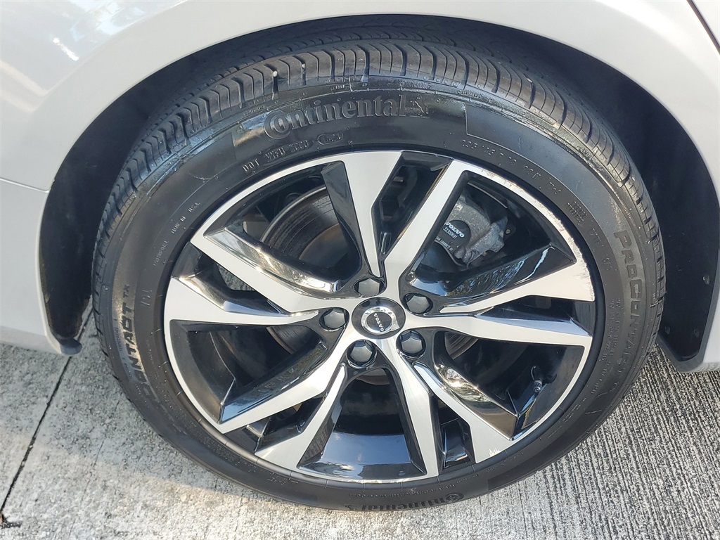 used 2025 Volvo S60 car, priced at $29,749