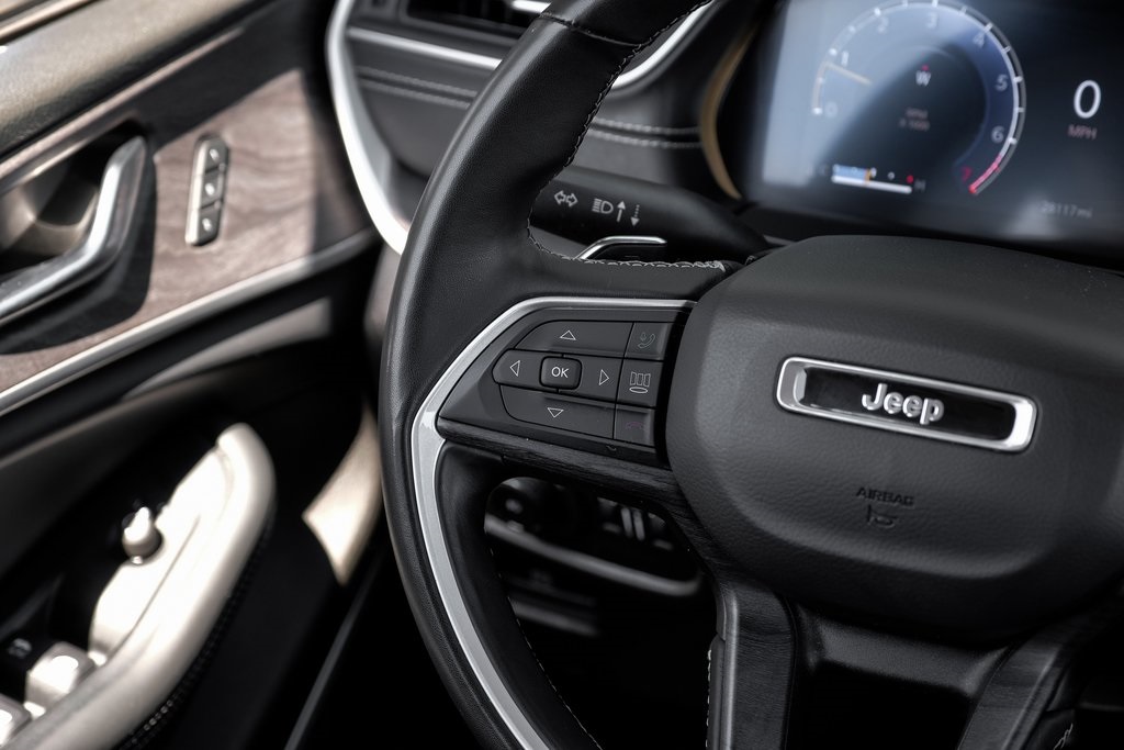 used 2022 Jeep Grand Cherokee L car, priced at $33,240