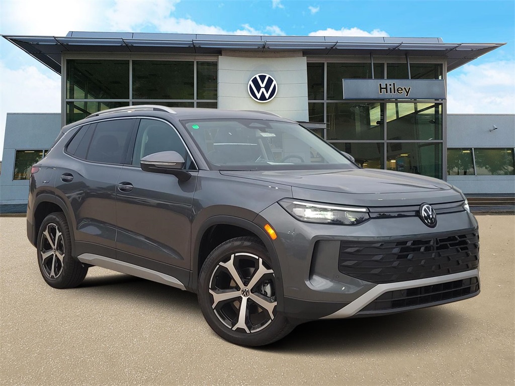 new 2025 Volkswagen Tiguan car, priced at $32,800