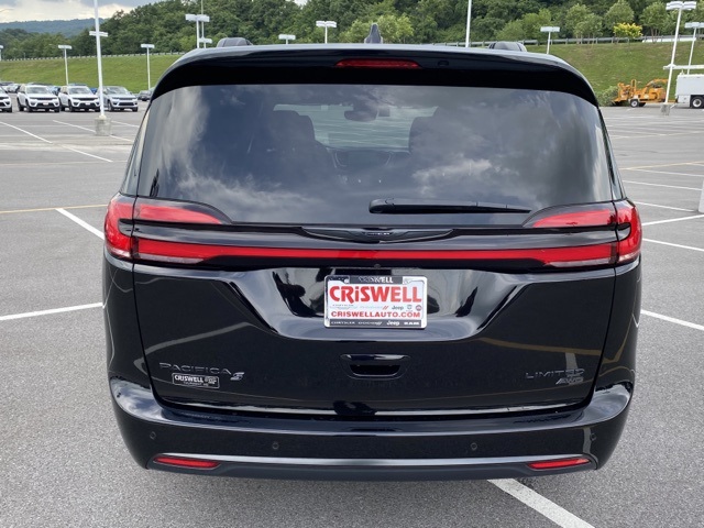 used 2024 Chrysler Pacifica car, priced at $46,864