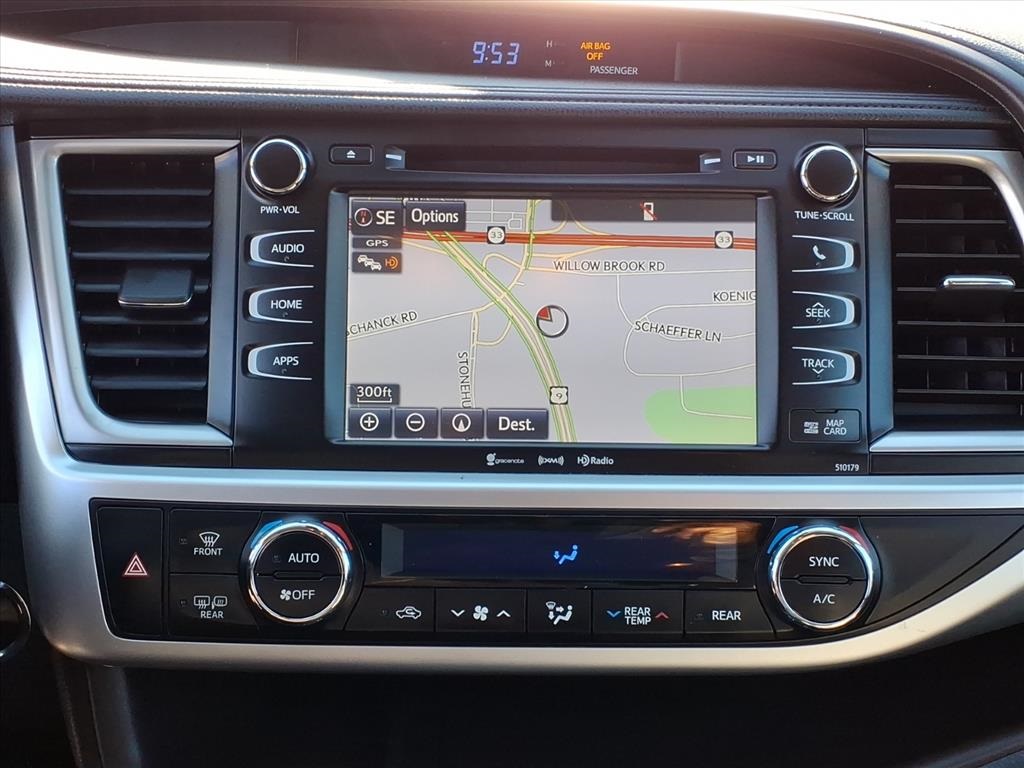 used 2018 Toyota Highlander car, priced at $19,900