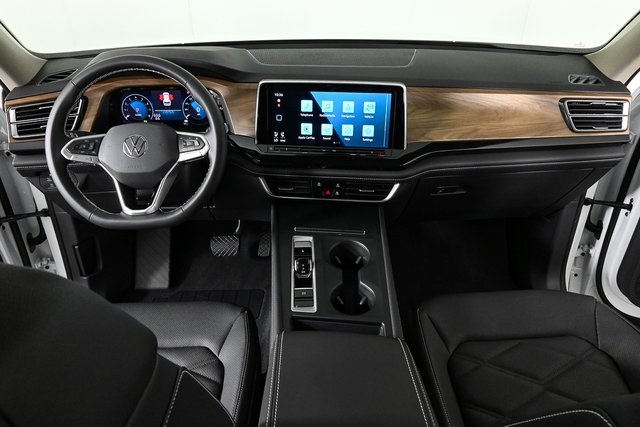 new 2026 Volkswagen Atlas car, priced at $43,411