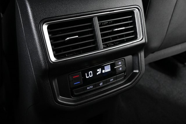new 2026 Volkswagen Atlas car, priced at $43,411