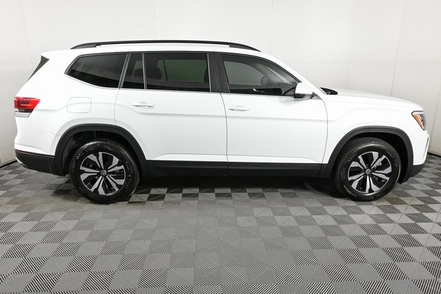 new 2026 Volkswagen Atlas car, priced at $43,411