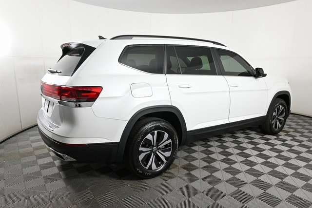 new 2026 Volkswagen Atlas car, priced at $43,411