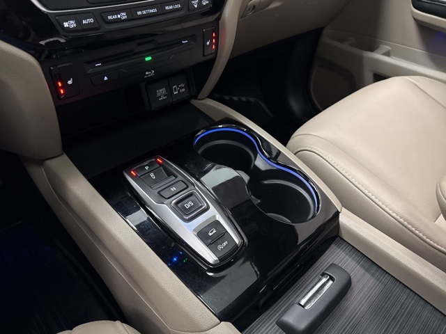 used 2020 Honda Pilot car, priced at $27,998