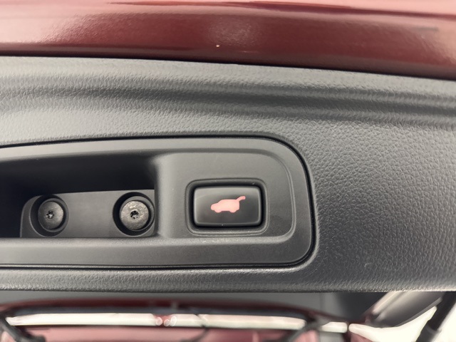 used 2020 Honda Pilot car, priced at $27,998