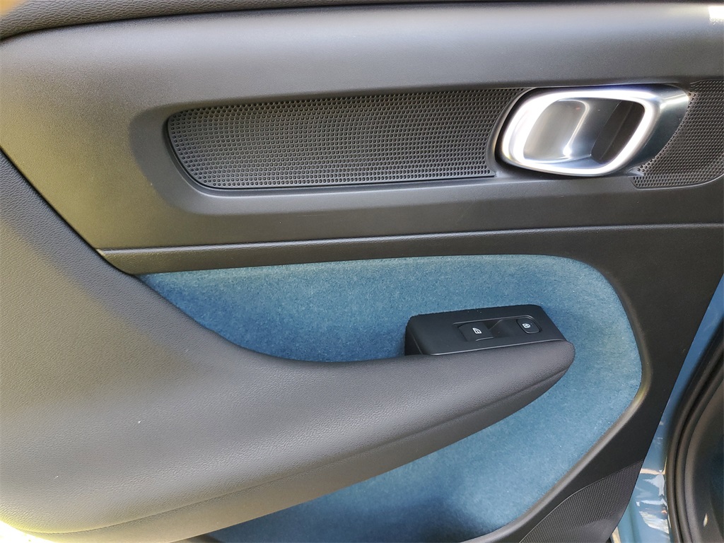 used 2023 Volvo C40 Recharge Pure Electric car, priced at $28,994