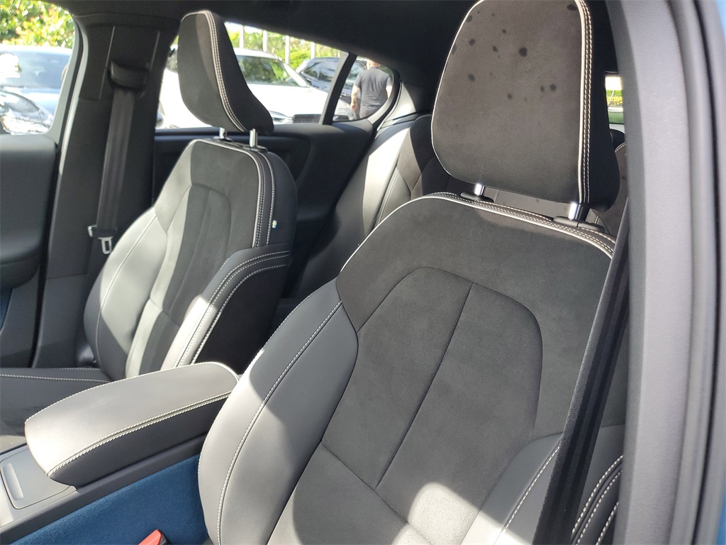 used 2023 Volvo C40 Recharge Pure Electric car, priced at $28,994
