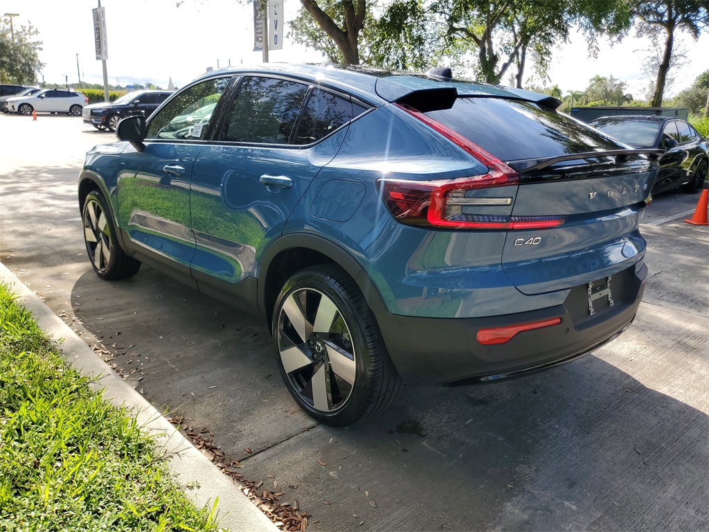 used 2023 Volvo C40 Recharge Pure Electric car, priced at $28,994