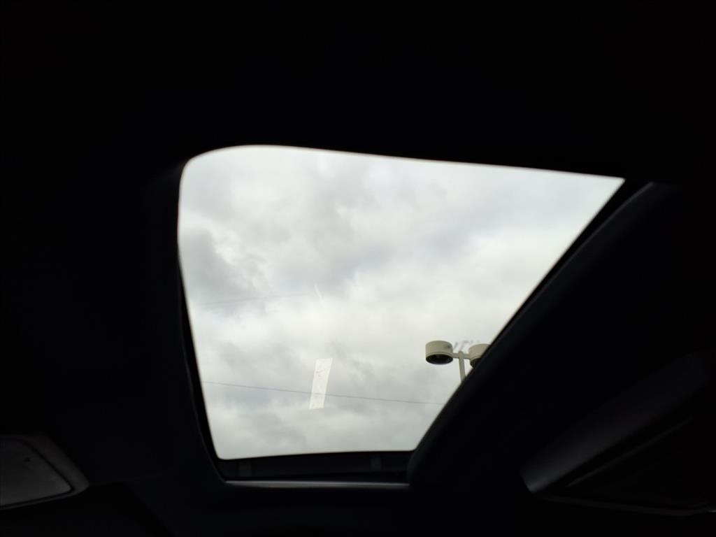 used 2022 Honda Pilot car, priced at $29,900