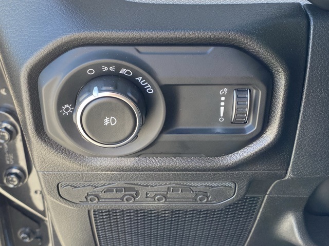 new 2025 Jeep Wrangler car, priced at $37,264