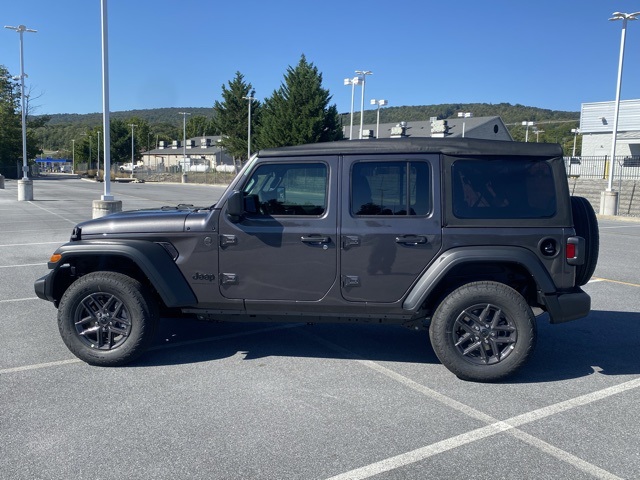 new 2025 Jeep Wrangler car, priced at $37,264