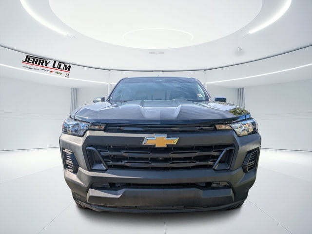used 2024 Chevrolet Colorado car, priced at $29,202