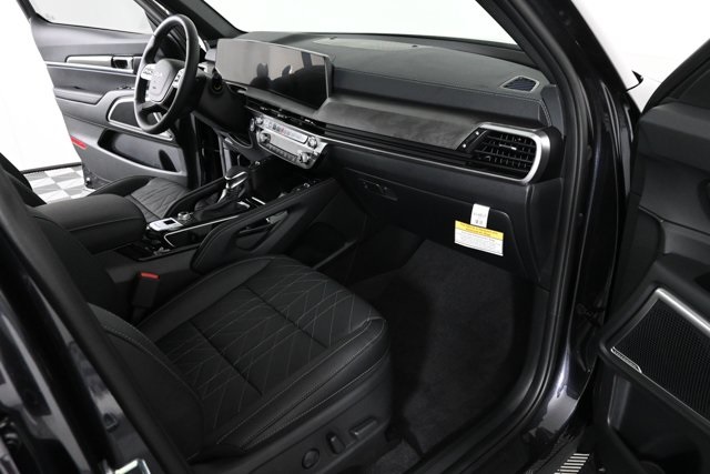 new 2025 Kia Telluride car, priced at $46,501