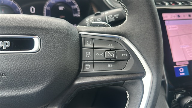 new 2025 Jeep Grand Cherokee car, priced at $47,453