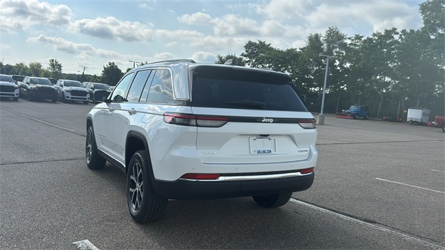 new 2025 Jeep Grand Cherokee car, priced at $44,494
