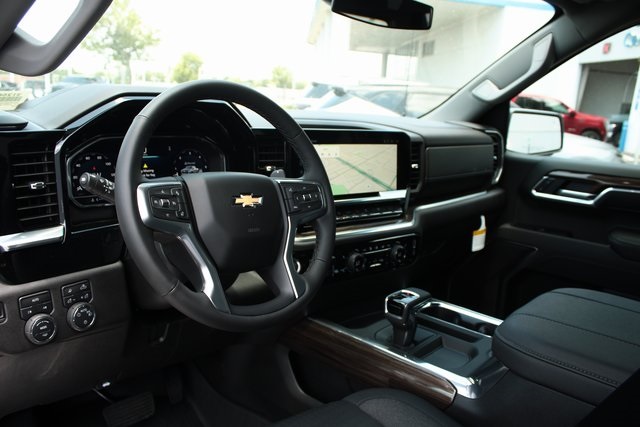 new 2025 Chevrolet Silverado 1500 car, priced at $61,815
