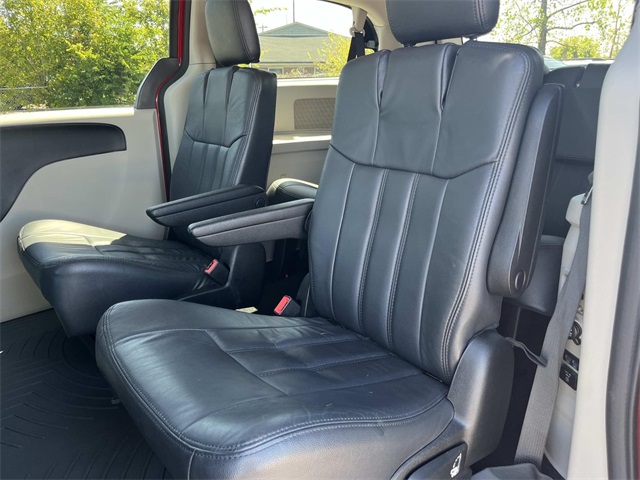 used 2014 Dodge Grand Caravan car, priced at $9,998