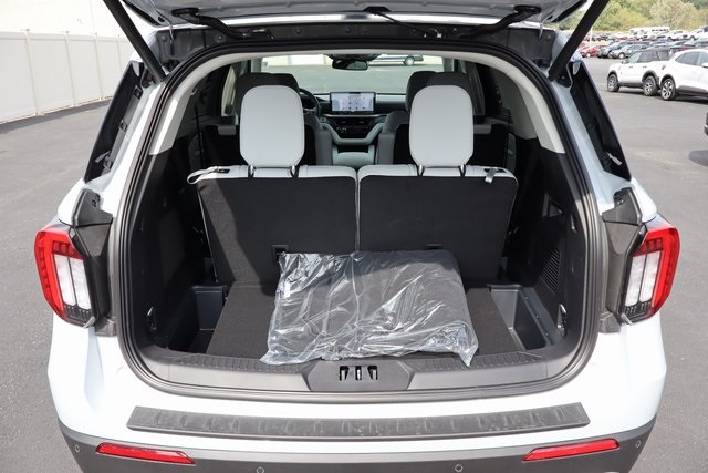 new 2025 Ford Explorer car, priced at $56,469