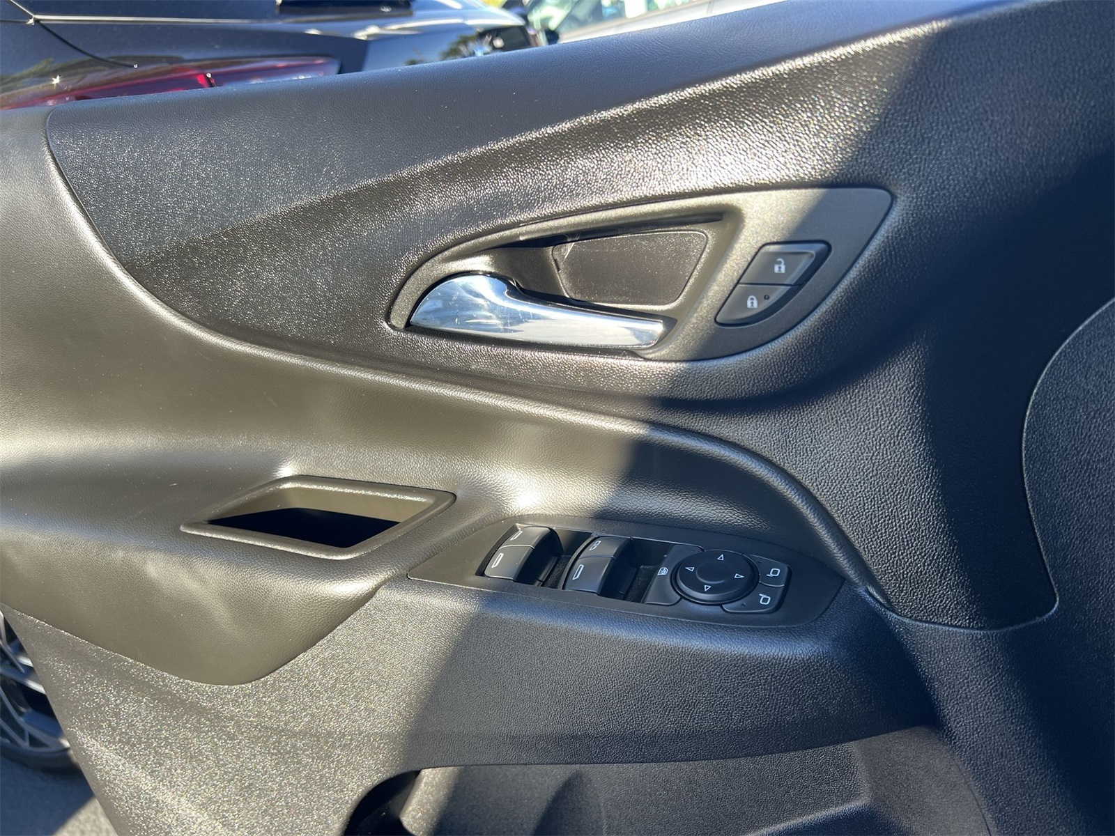 used 2023 Chevrolet Equinox car, priced at $21,991