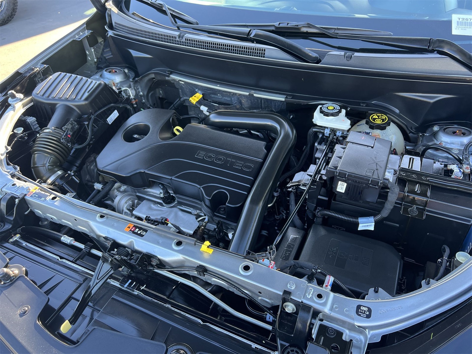 used 2023 Chevrolet Equinox car, priced at $21,991