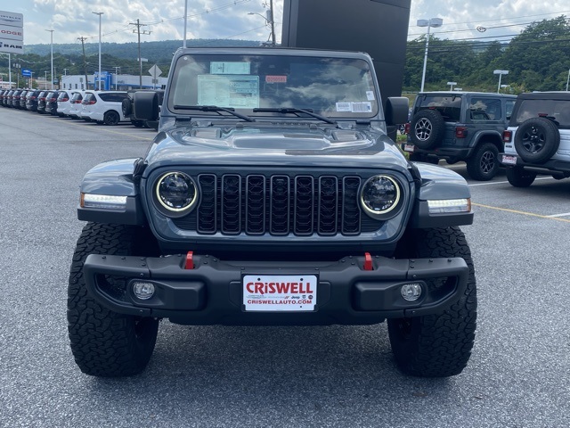 new 2025 Jeep Wrangler car, priced at $60,624