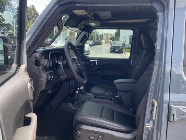 new 2025 Jeep Wrangler car, priced at $60,624