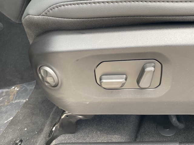 new 2025 Jeep Wrangler car, priced at $60,624