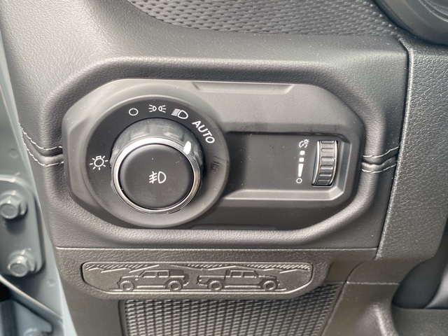 new 2025 Jeep Wrangler car, priced at $60,624