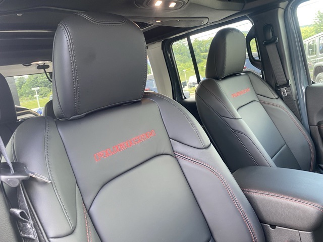 new 2025 Jeep Wrangler car, priced at $60,624