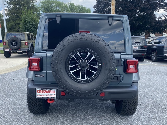 new 2025 Jeep Wrangler car, priced at $60,624