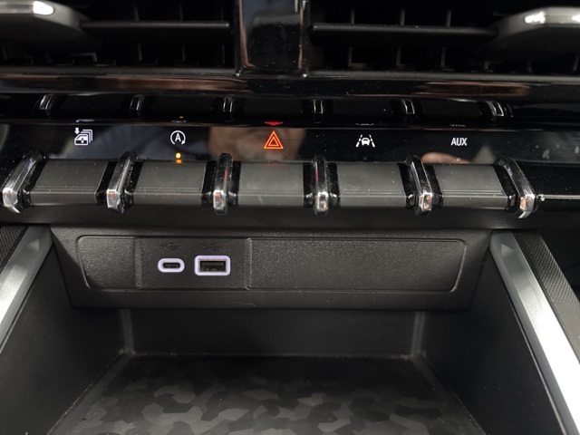 used 2024 Chevrolet Colorado car, priced at $35,226