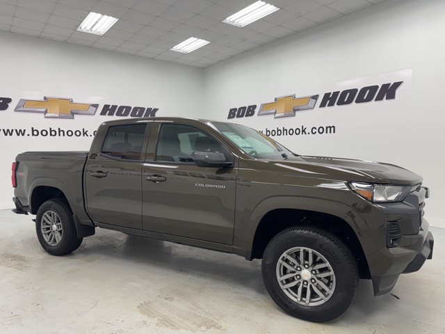 used 2024 Chevrolet Colorado car, priced at $35,226