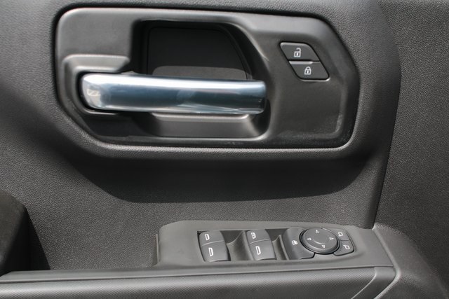 new 2025 Chevrolet Silverado 1500 car, priced at $46,745