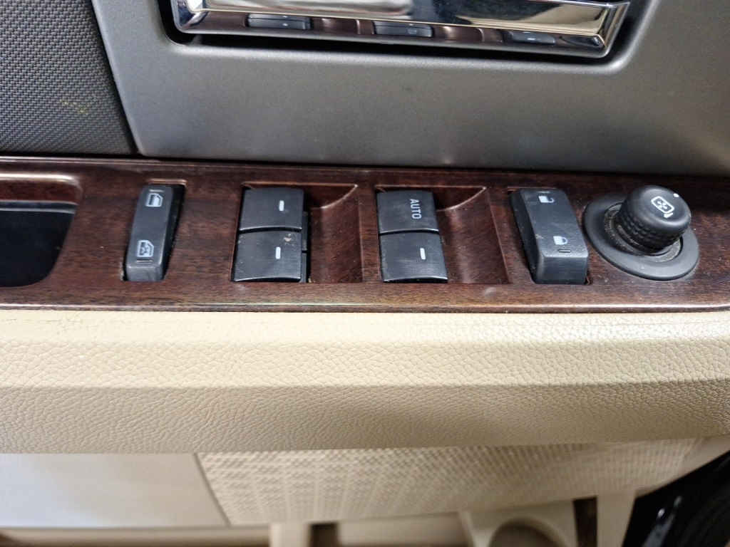 used 2012 Ford Expedition car, priced at $6,241