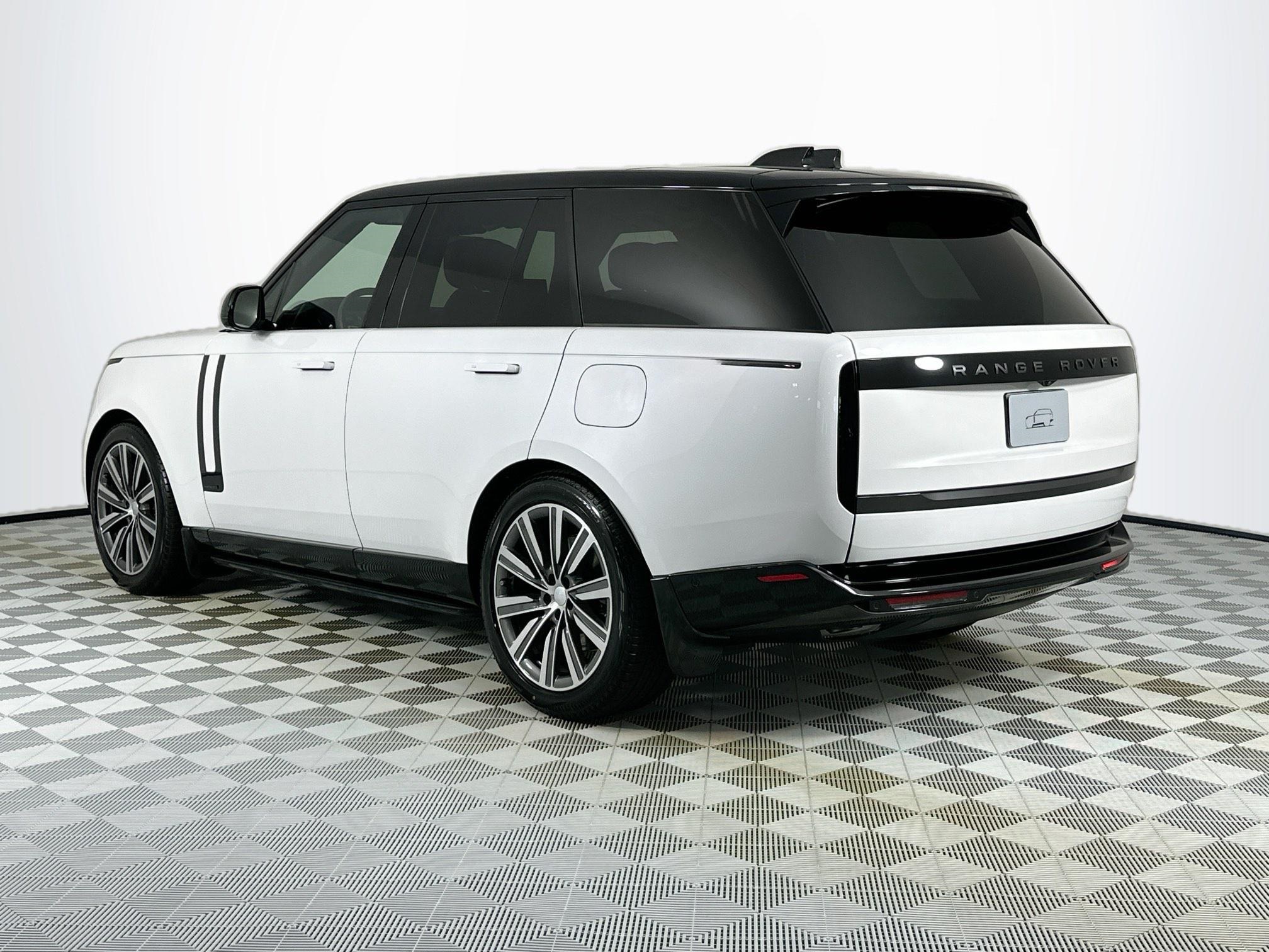 new 2025 Land Rover Range Rover Plug-In Hybrid car, priced at $166,755