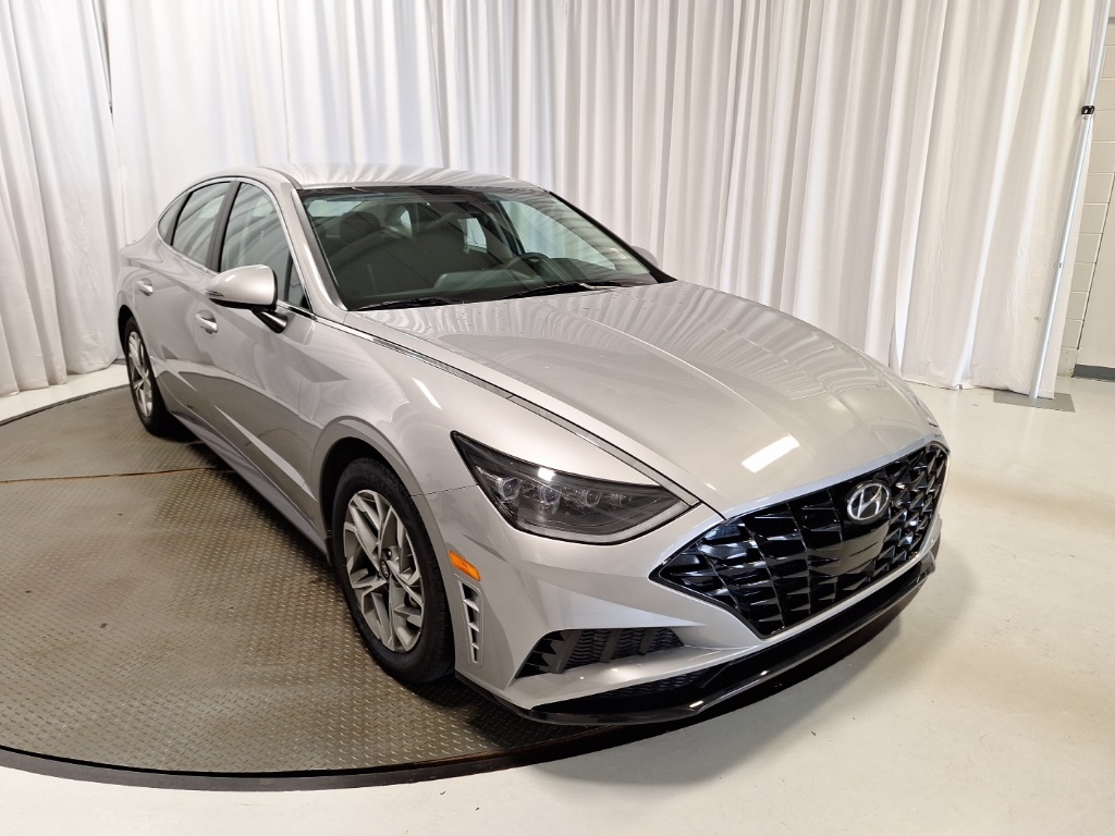 used 2023 Hyundai Sonata car, priced at $20,884