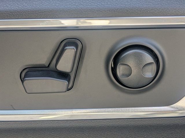 new 2025 Ram 1500 car, priced at $53,460