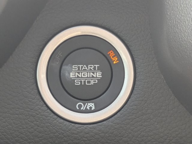 new 2025 Ram 1500 car, priced at $53,460