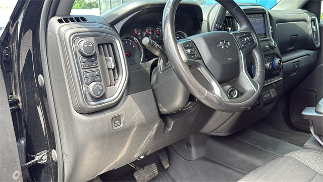 used 2021 Chevrolet Silverado 1500 car, priced at $34,499