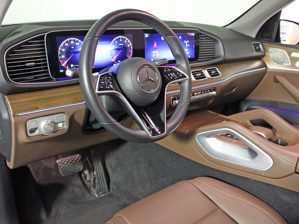 used 2024 Mercedes-Benz GLE car, priced at $58,888