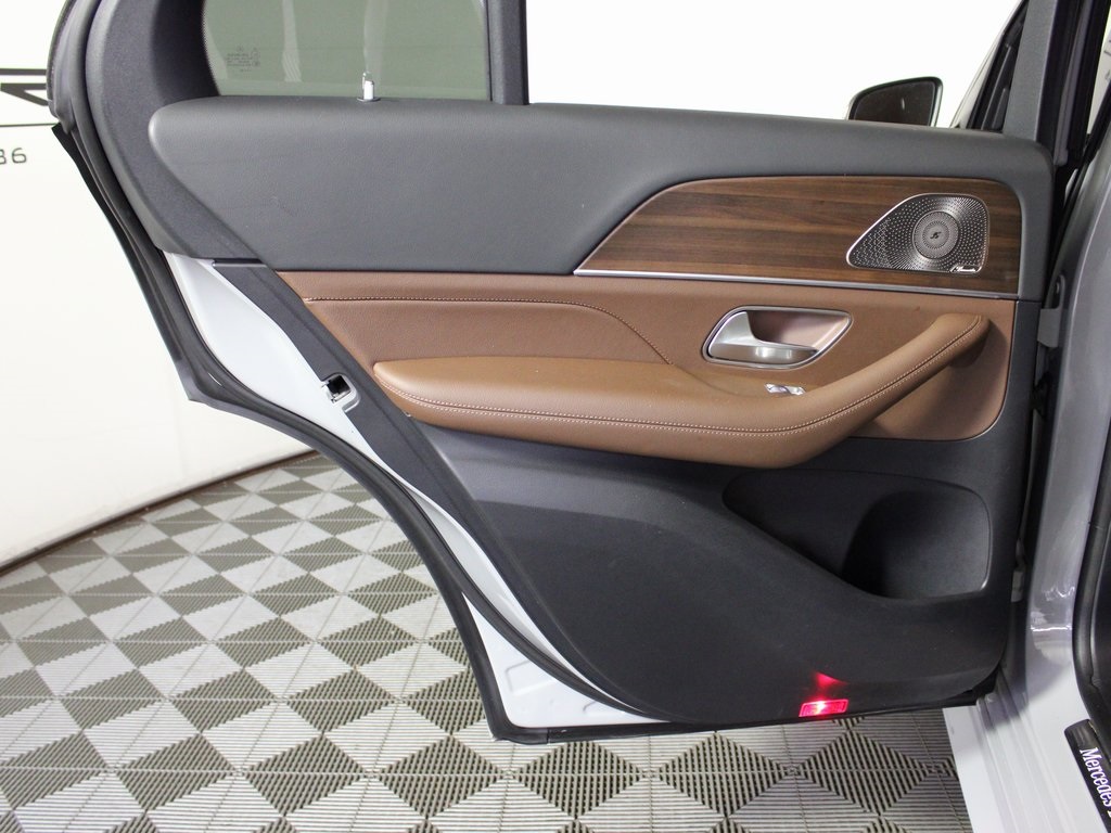 used 2024 Mercedes-Benz GLE car, priced at $58,888