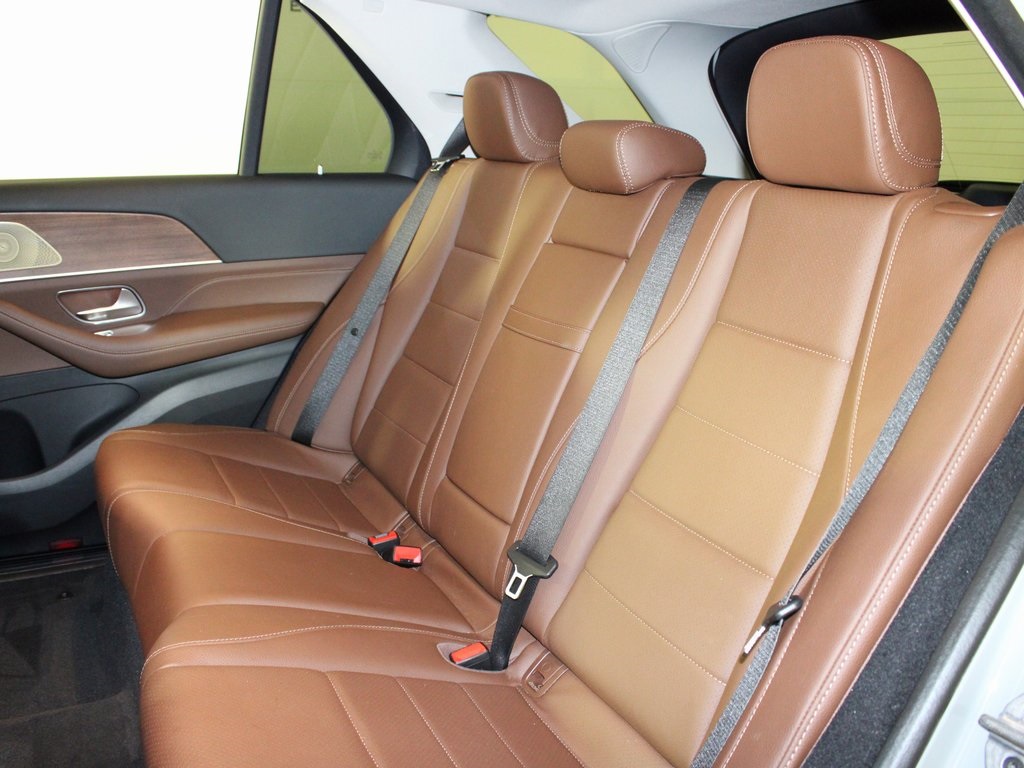 used 2024 Mercedes-Benz GLE car, priced at $58,888