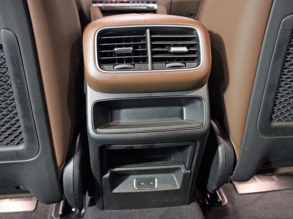 used 2024 Mercedes-Benz GLE car, priced at $58,888
