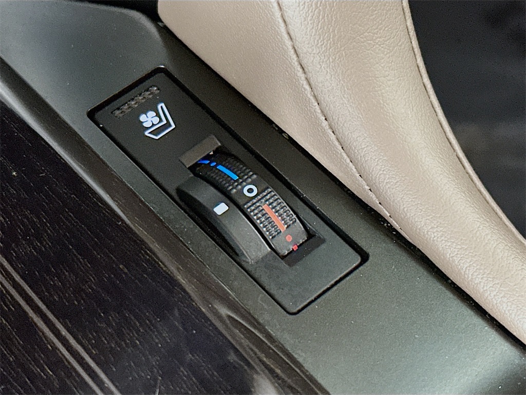 used 2023 Lexus GX car, priced at $61,990
