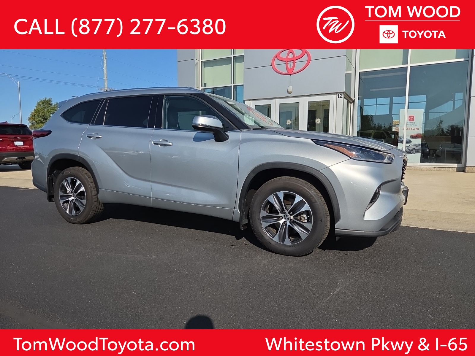 used 2021 Toyota Highlander car, priced at $33,265