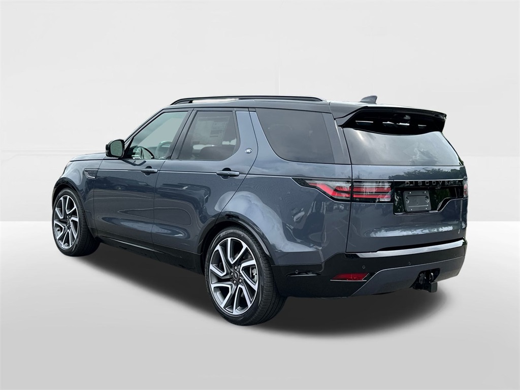 new 2025 Land Rover Discovery car, priced at $82,013