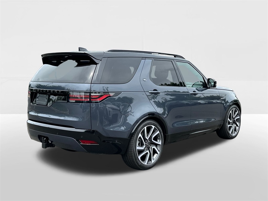 new 2025 Land Rover Discovery car, priced at $82,013